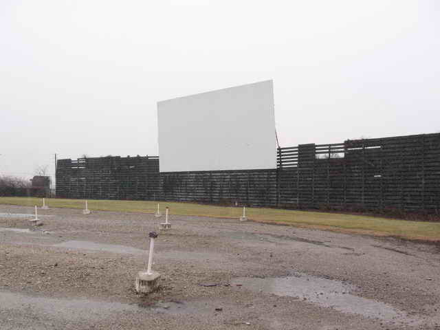 Skyborn Drive-In - 2006 Photo